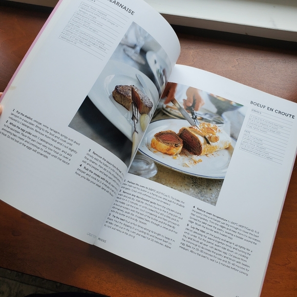 French Cookbook Used - Picture 3 of 8